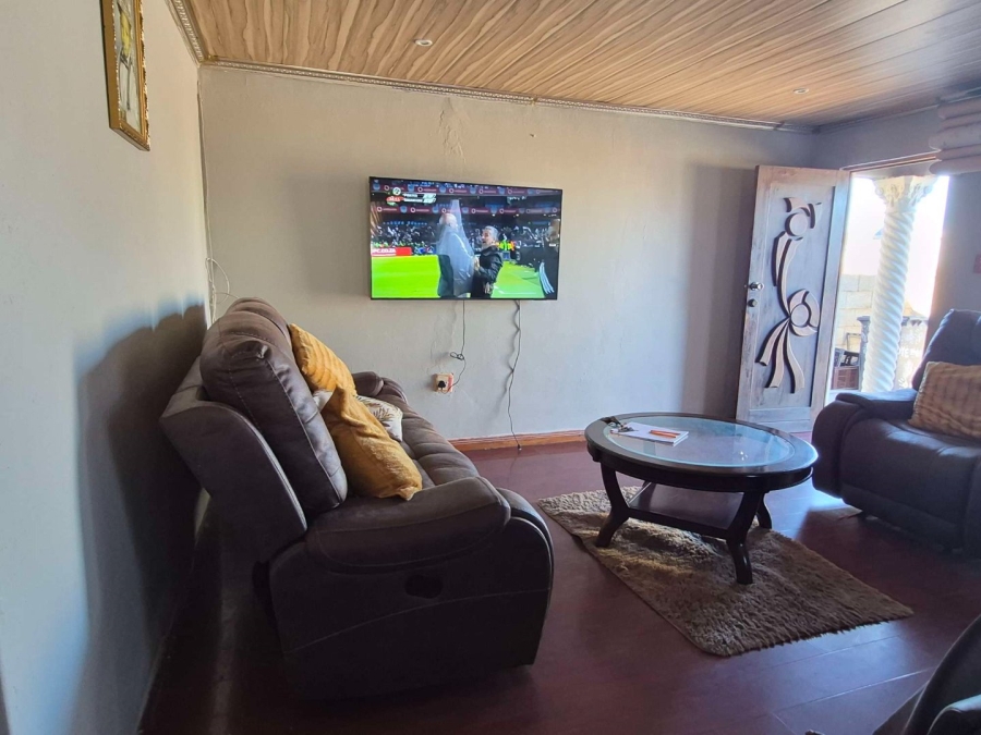 3 Bedroom Property for Sale in Zwide Eastern Cape